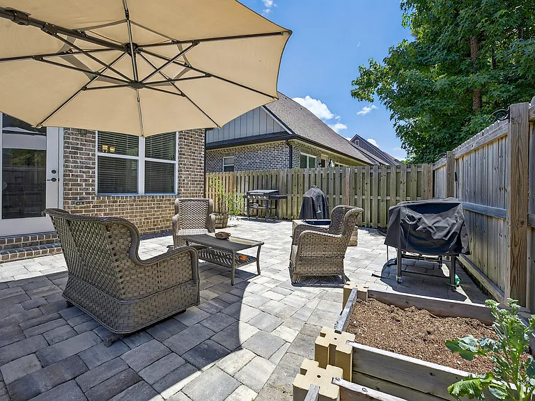 90 Laurel Oaks Dr — Photo 37