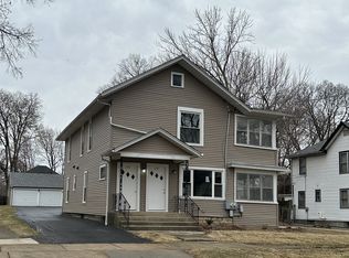 231-233 Williams St, Aurora, IL 60506