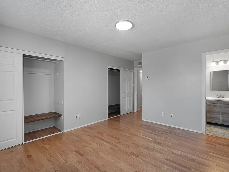 7553 Union St NE — Photo 7