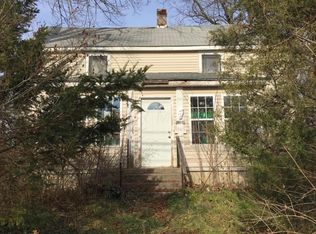 1158 Smith Rd, Columbus, OH 43207