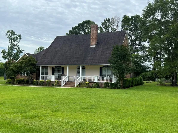 168 Harvest Ln, Monroeville, AL 36460