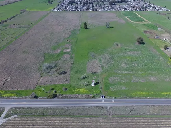 5655 Petaluma Hill Road, Santa Rosa, CA 95404