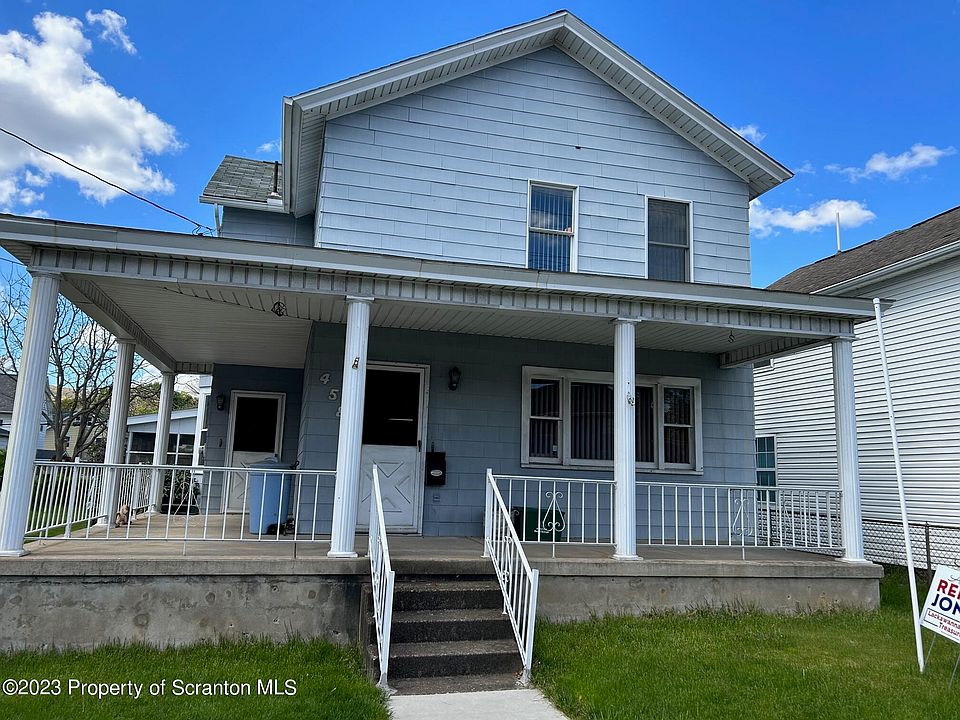 458 Main St, Peckville, PA 18452 Zillow