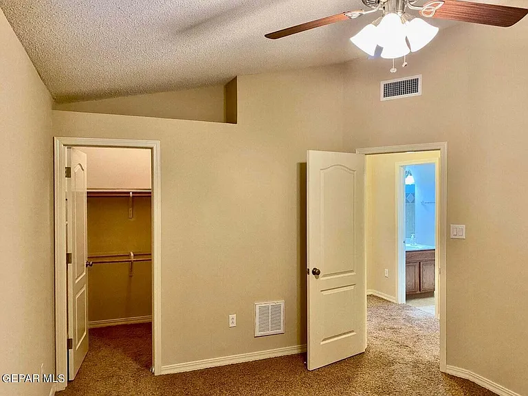 7334 Prickley Pear Dr — Photo 21