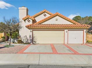 9528 Shallow Brook Cir, Las Vegas, NV 89117