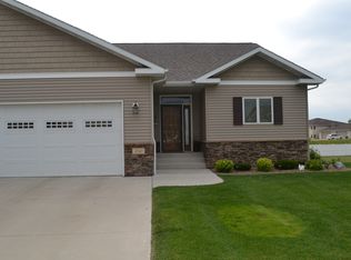 3710 Augusta Way, Bismarck, ND 58503