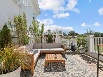 519 Bellevue Ave #2N, Newport, RI, 02840