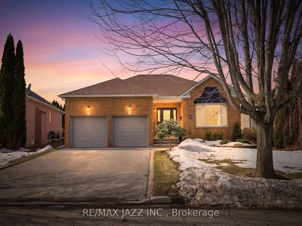 20 Commons Blvd, Scugog, ON L9L 1S5