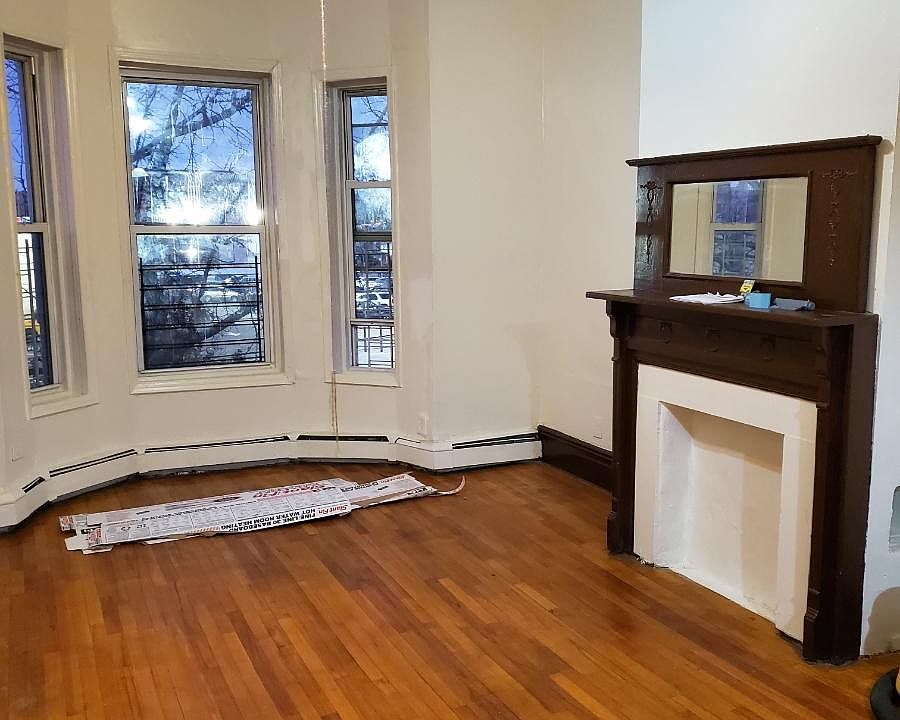 2nd image of 856 E 165th St APT 2