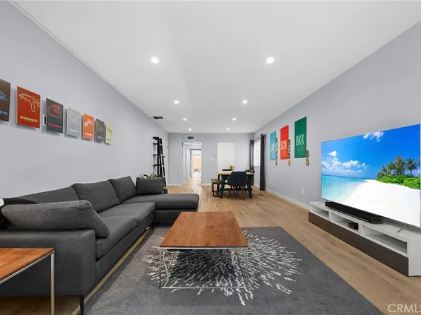 1045 N Kings Rd APT 107, West Hollywood, CA 90069