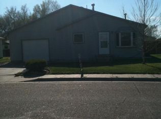 1311 Summit St, Garden City, KS 67846