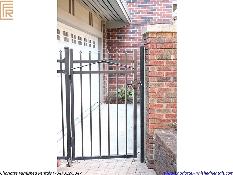 934 Gracie Way — Photo 4