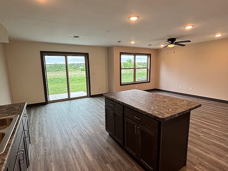 1600 Moonlight Ln SW #5 — Photo 11