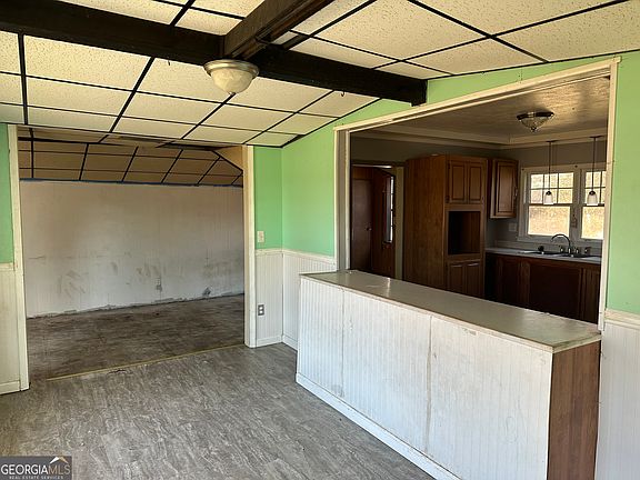 4th image of 1465 Dee Kennedy Rd