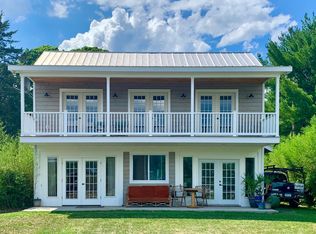 13 N Water St, Athens, NY 12015