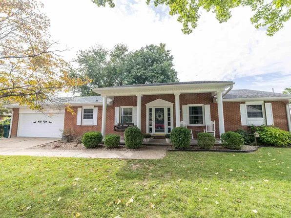 1312 S 29th St, Quincy, IL 62301