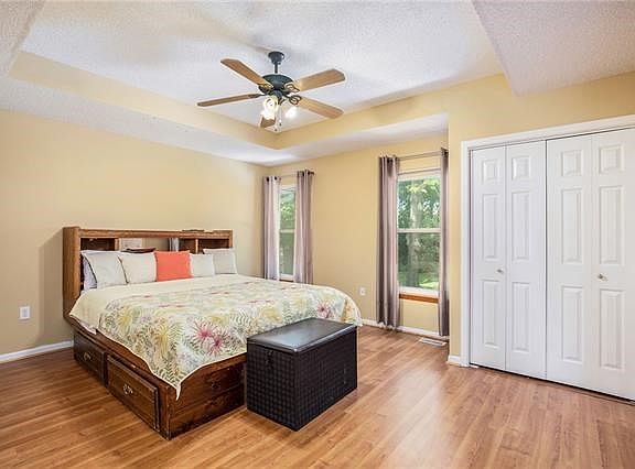 5th image of 8716 N Wheaton Ct