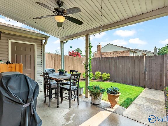 3rd image of 6614 Steeplechase Dr NW