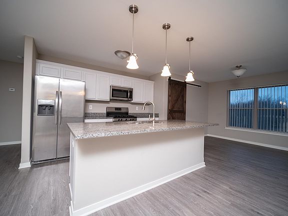 4th image of 5757 Jackies Dr