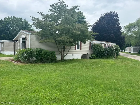 202 W Main Rd #99, Conneaut, OH 44030