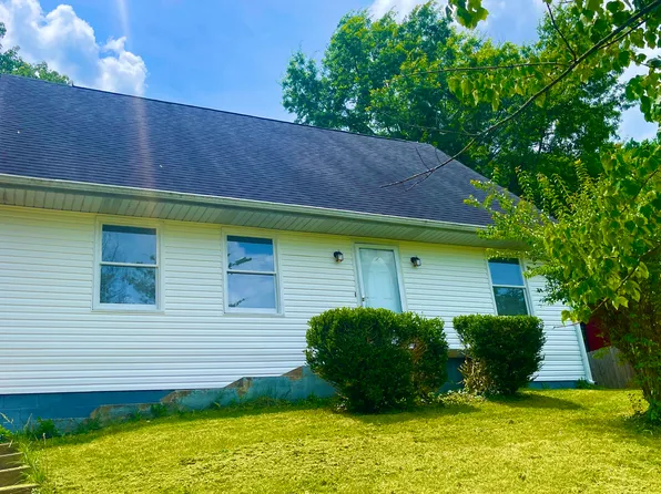 712 Troy Trl, Lexington, KY 40517