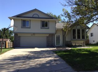 2011 Glenwood Ave, Papillion, NE 68046