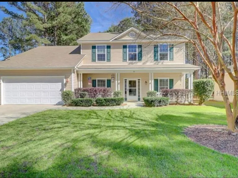 45 Mayfair Dr — Photo 1