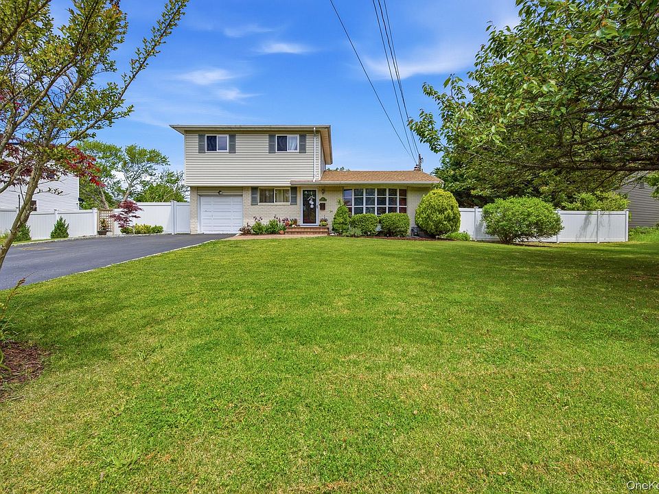 1st image of 23 Riverdale Avenue