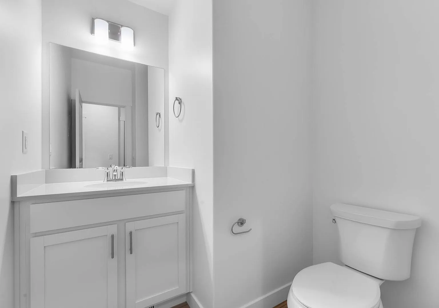 Move-In Now For $5,000 Off: Brand New 4-Bed, 2.5-Bath Townhome — Photo 4