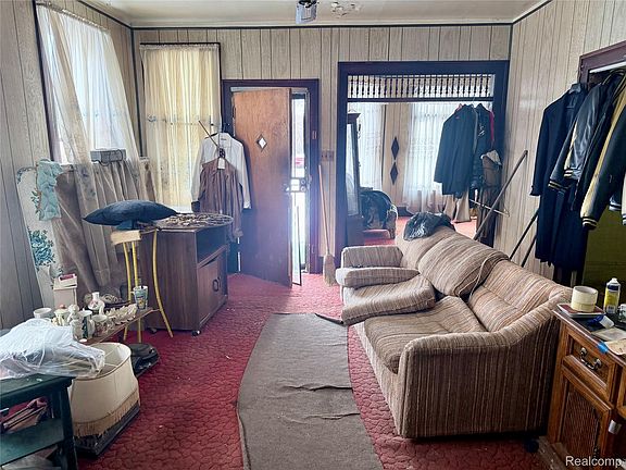 5th image of 4475 Field St