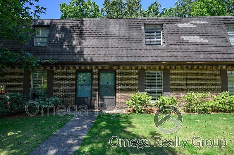 1st image of 31 Indianwood Dr