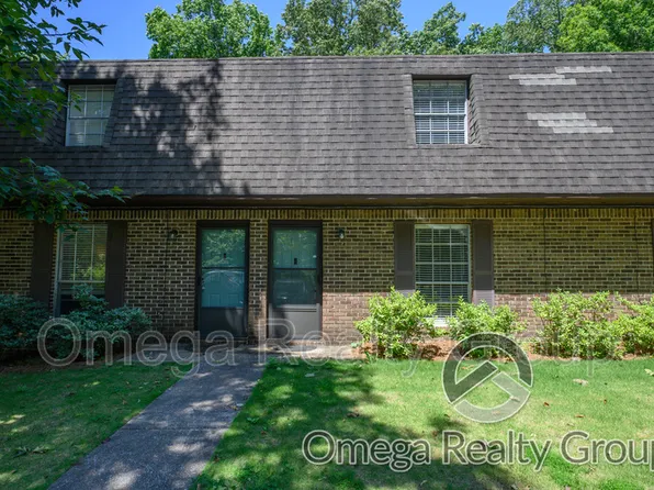 31 Indianwood Dr, Pelham, AL 35124