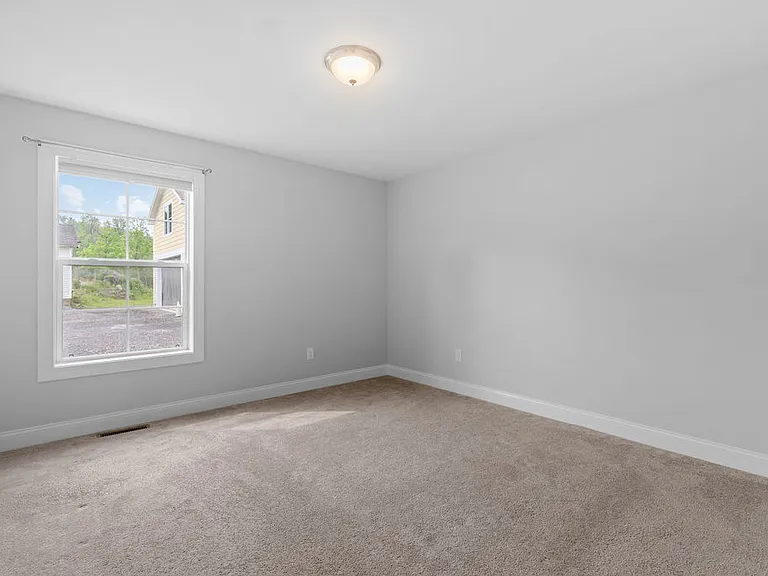 4331 Jordan Rd — Photo 16
