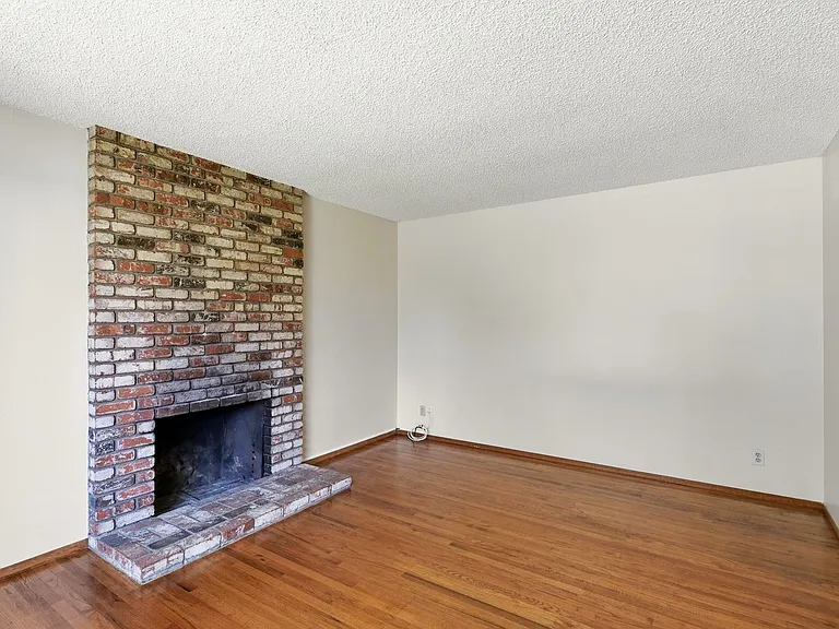 5880 Taormino Ave — Photo 10
