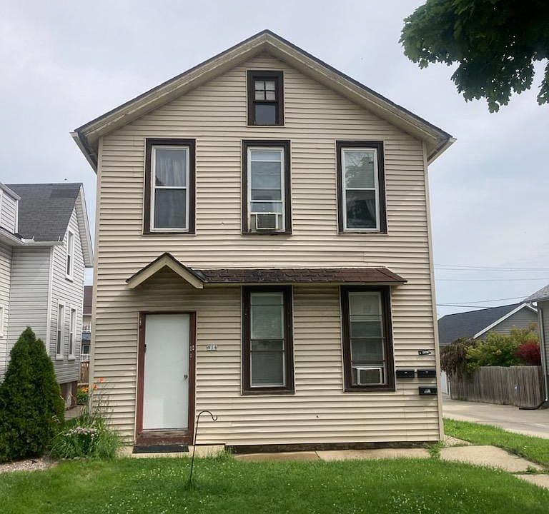 1st image of 814 East Lincoln AVENUE #814A