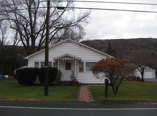 2795 Little Gap Rd, Palmerton, PA 18071
