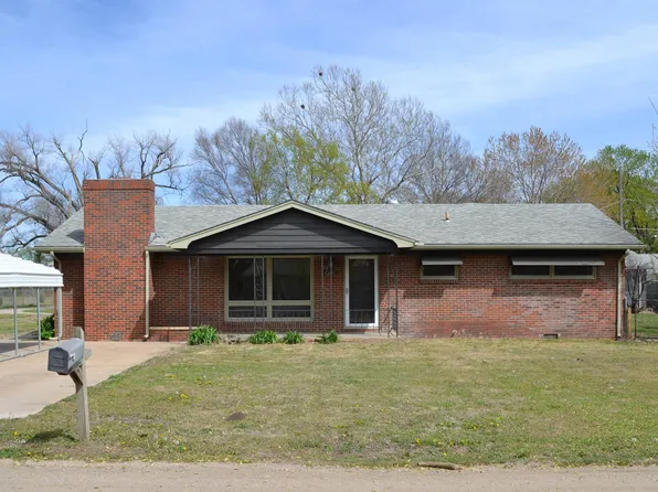 4500 S Laura St, Wichita, KS 67216