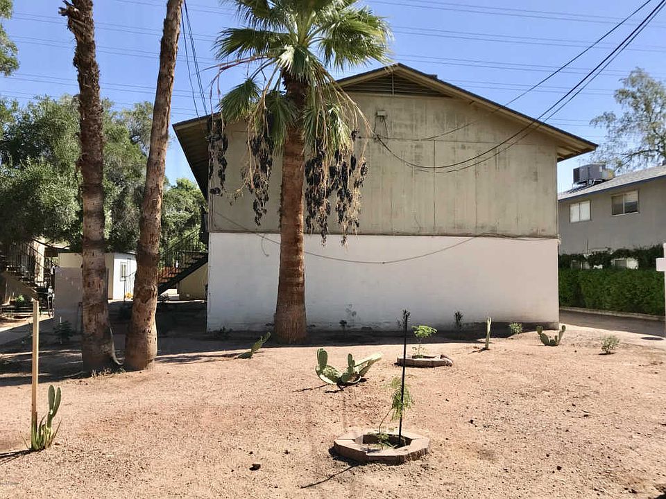 2nd image of 1133 S Farmer Ave
