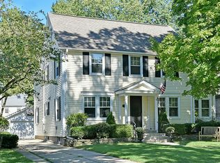 475 Orchard Ln, Winnetka, IL 60093