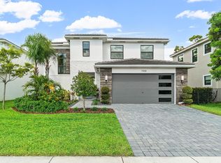 7458 Estero Dr, Lake Worth, FL 33463