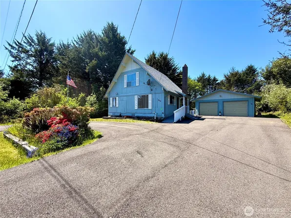 313 Centaurus Avenue SW, Ocean Shores, WA 98569