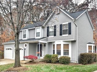 15074 Lindenberry Ln, Dumfries, VA 22025