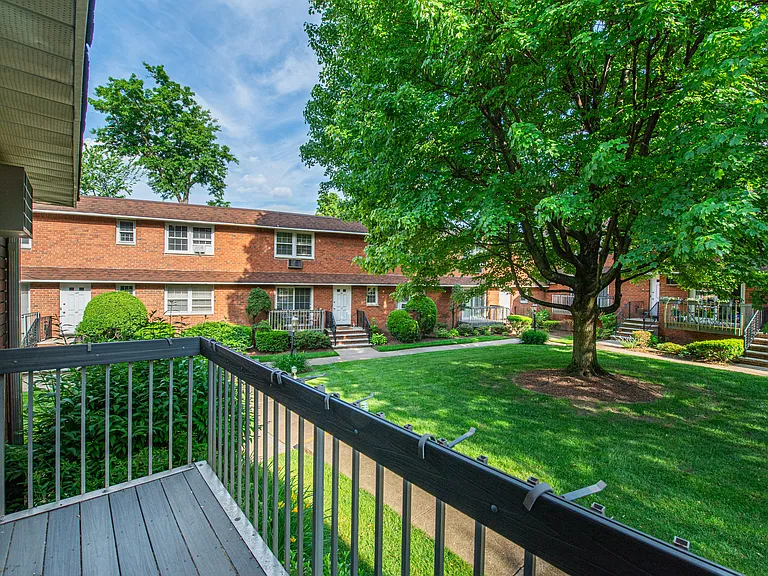 39 Harrison Ave #9 — Photo 10