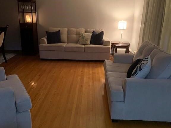 5th image of 6 Skye Pl