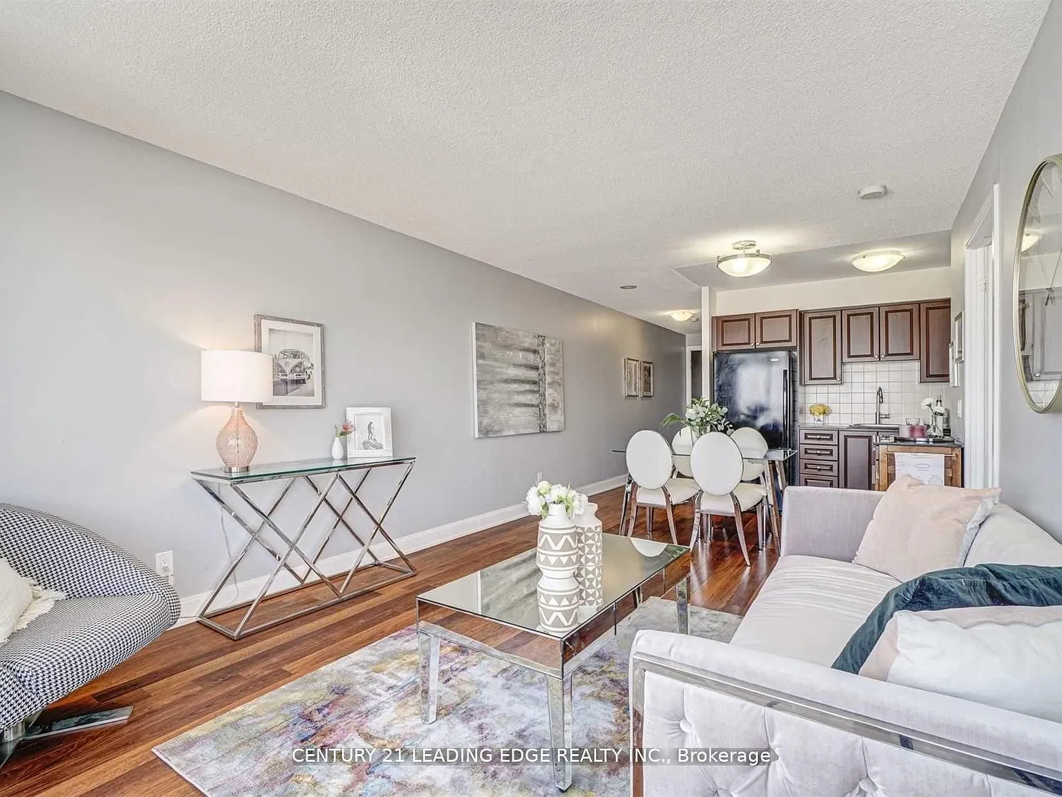 1 bed, $2,500 — Photo 2