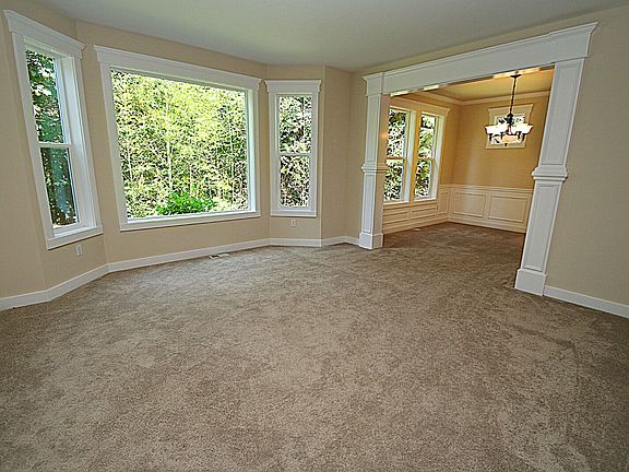 5th image of 7012 47th St NW