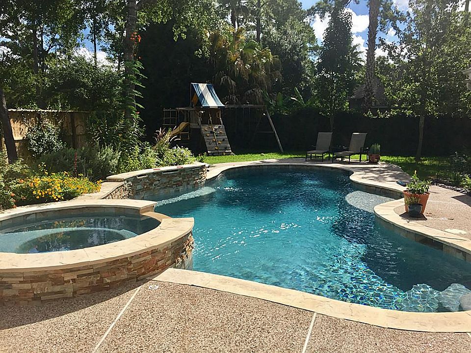 1st image of 16006 Diamond Rock Dr