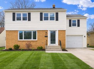 35 Dexter Ter, Tonawanda, NY 14150