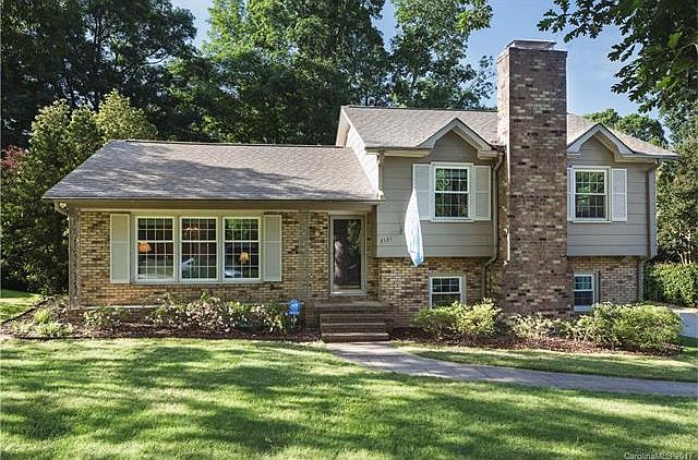 1st image of 7131 Knightswood Dr