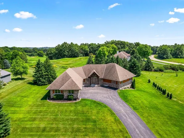 229 Cypress POINT, North Prairie, WI 53153